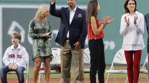 BOSTON RED SOX Trending Image: Red Sox: It's time to retire Tim Wakefield's number 49